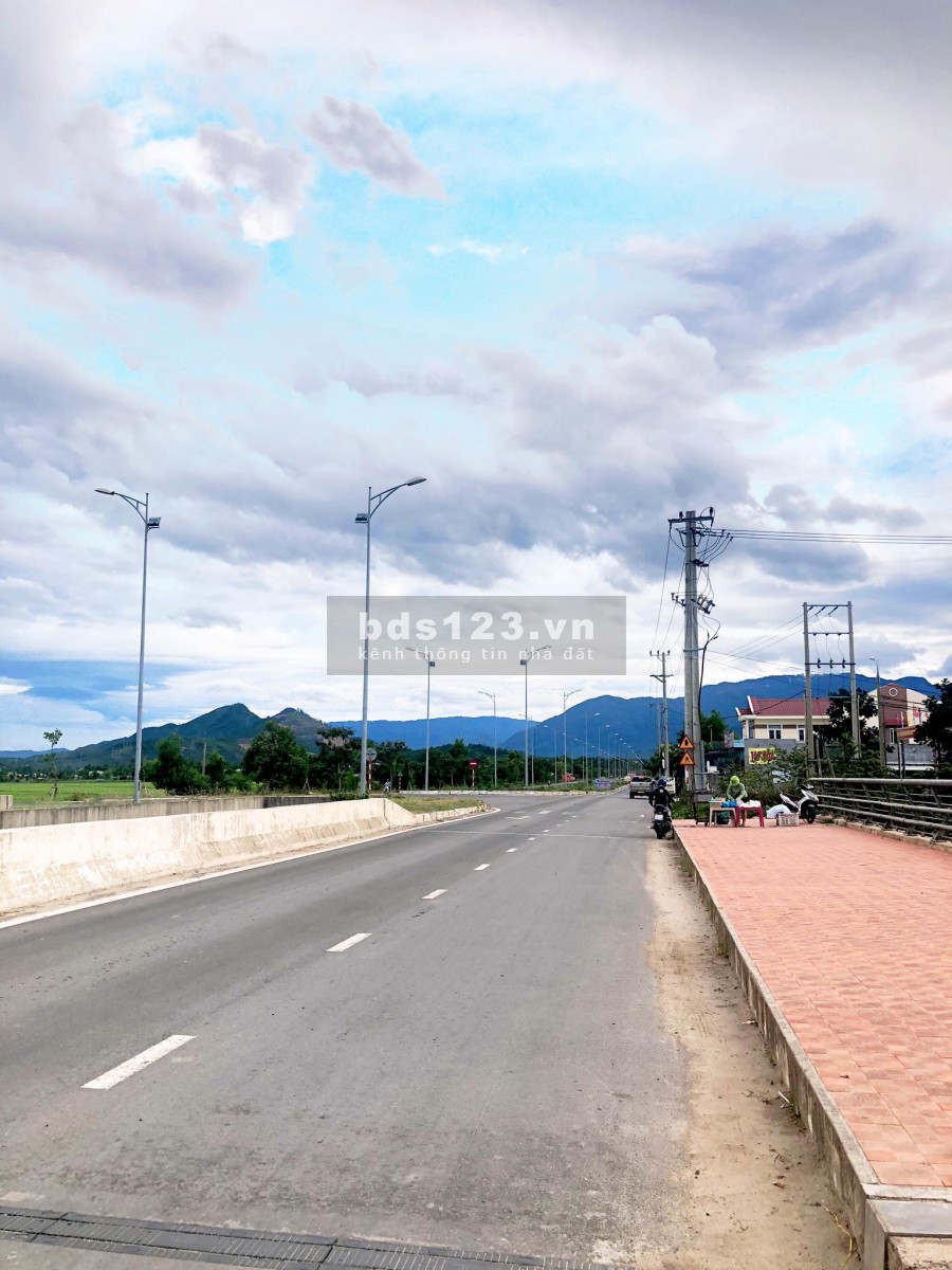 Bán đất tái định cư Hòa Liên Hòa Vang Đà Nẵng, khu vực dân cư đông đúc