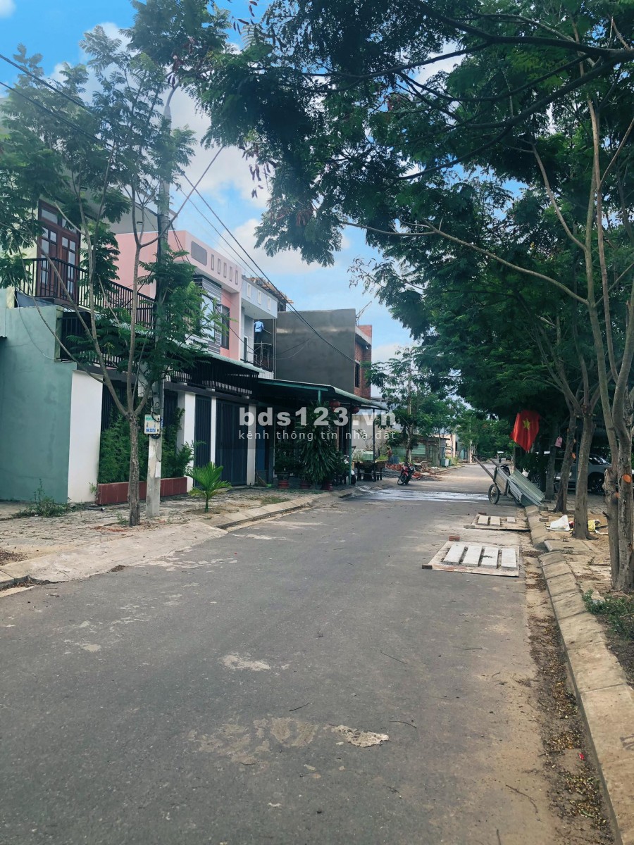 Bán đất tái định cư Hòa Liên Hòa Vang Đà Nẵng, khu vực dân cư đông đúc