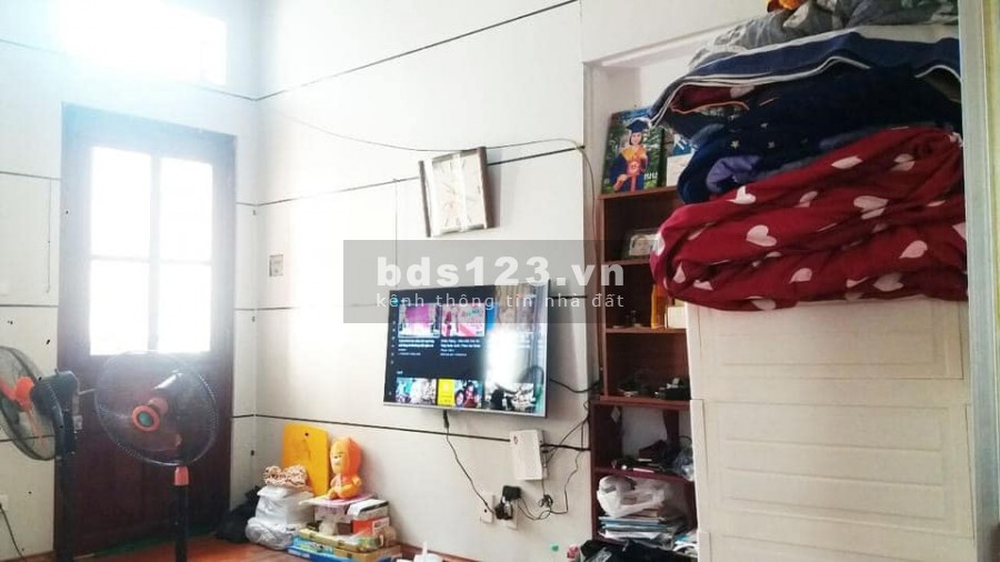 Dưới 4 tỷ mặt phố Quận Đống Đa, 2 mặt thoáng, kd sầm uất, dt 25m2, 4 tầng, giá 3.55 tỷ