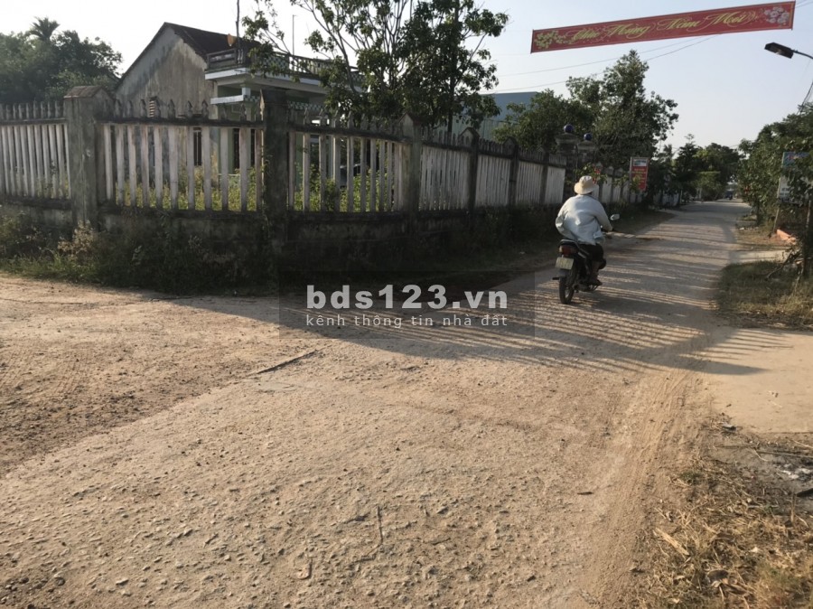 Đất trung tâm Đại Hiệp, Gần chợ, UBND, cách quốc lớn 30m, đầu tư kinh doanh LH 0934456484