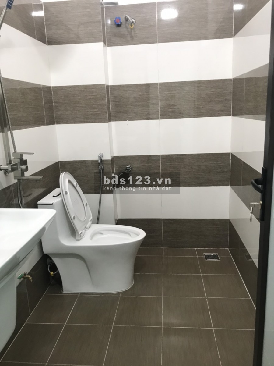 Bán Nhà Siêu Đẹp Chỉ Việc Về Ở. Nguyễn Lương Bằng thành phố Hải Dương, giá 2.65 tỷ