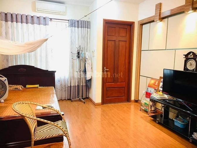 Bán Gấp Nhà Phố Đỗ Quang, Cầu Giấy, 50m2 x5T, 7.65 Tỷ, Kinh Doanh Đỉnh.