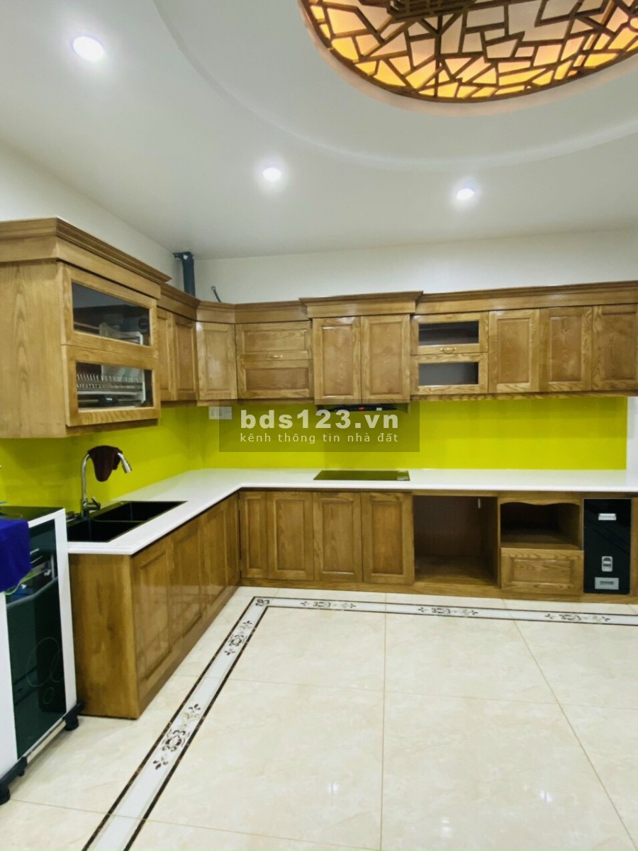 Bán nhà 3.5 tầng, 88m2, mt 4.8m, gara ô tô, cực đẹp phố Bình Lộc, giá bán chỉ 3 tỷ 500