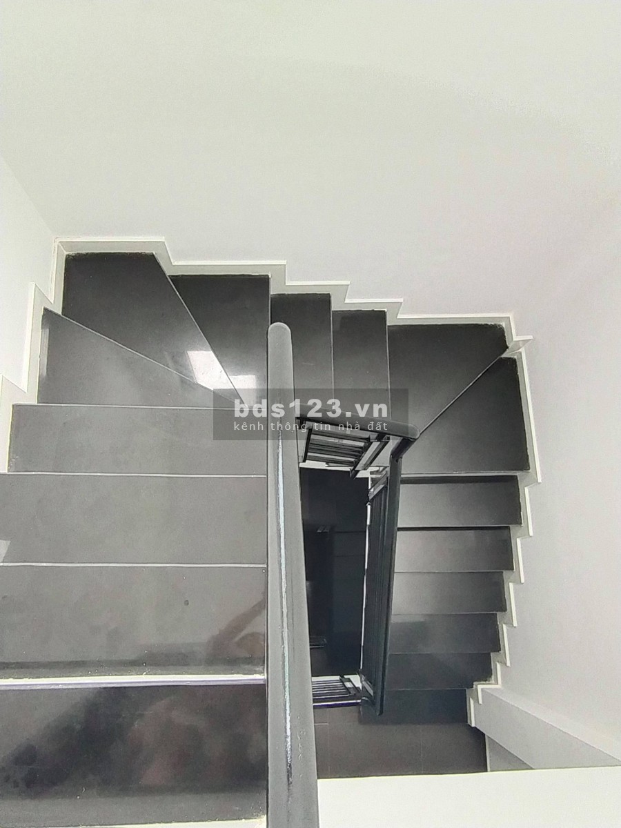 Bán Gấp Nhà Siêu Đẹp 4PN Tặng Nội Thất, Kỳ Đồng Quận 3, 5x7m, giá 5 tỷ hơn.