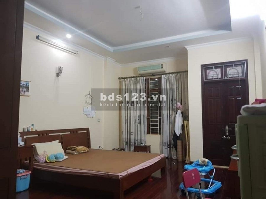 Bán nhà Hoàng Sâm, Cầu Giấy, dt 85m2, 5 tầng đúc, mt 6m, Ô tô, kinh doanh