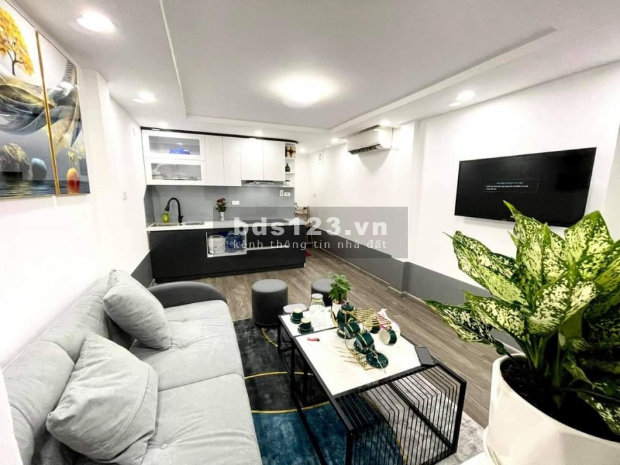 Bán gấp nhà Bùi Xương Trạch, Thanh Xuân diện tích 40m2, 6 tầng, giá chỉ 3.2 tỷ, lh 0368781929