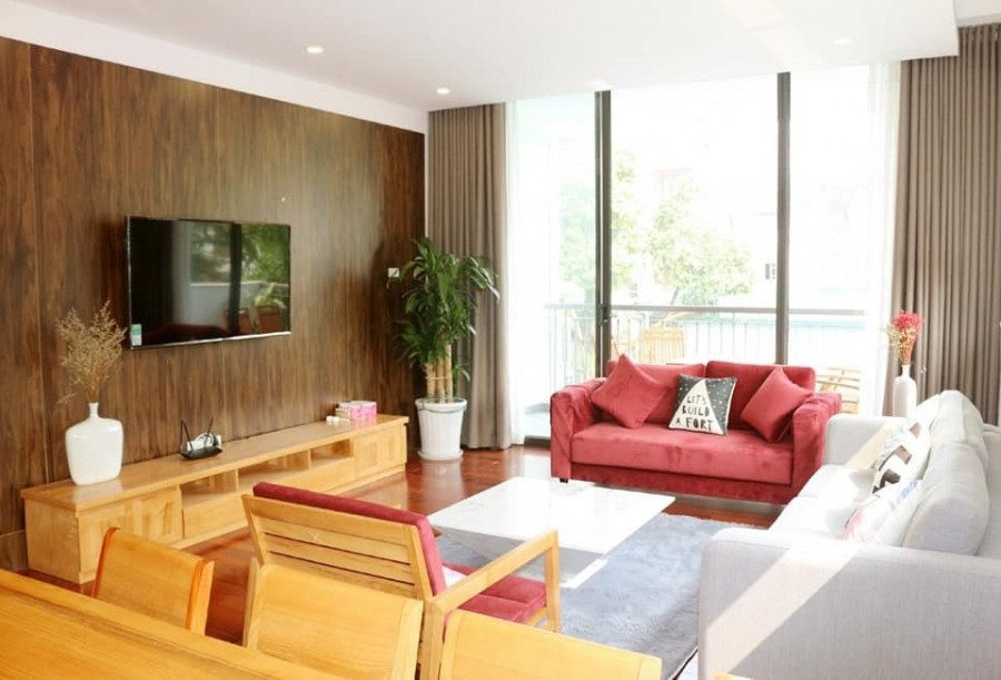 Bán nhà Duy Tân, 7 tầng 75 m2, thang máy, kinh doanh, giá 13.5 tỷ,…