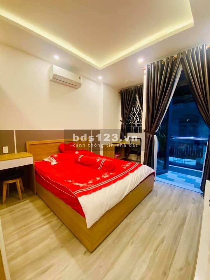 Bán gấp nhà đẹp 4 tầng Đường Hòa Hảo, Quận 10, giá bán chỉ 9 tỷ 500