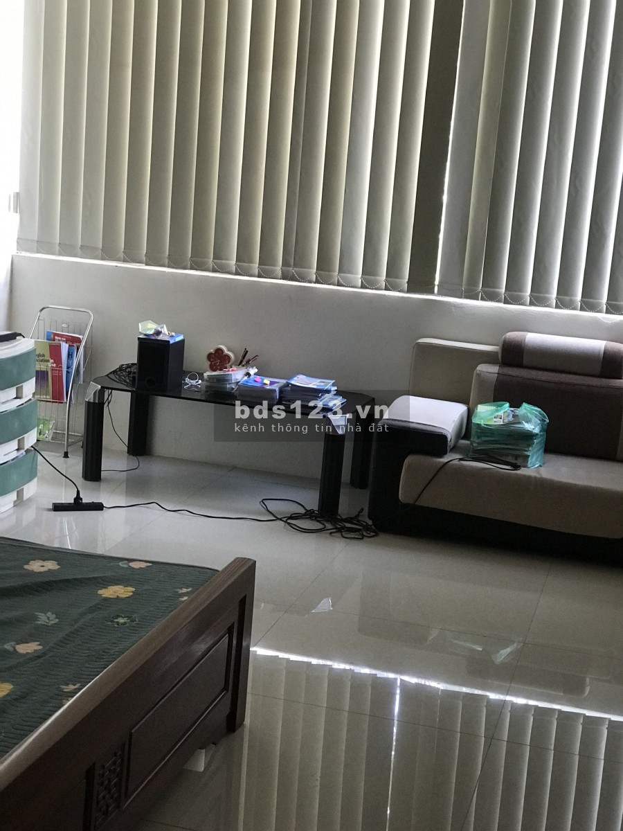 Bán Nhà Mặt Phố Trần Khánh Dư Thị Xã Quảng Yên Tỉnh Quảng Ninh, 3 tầng đúc
