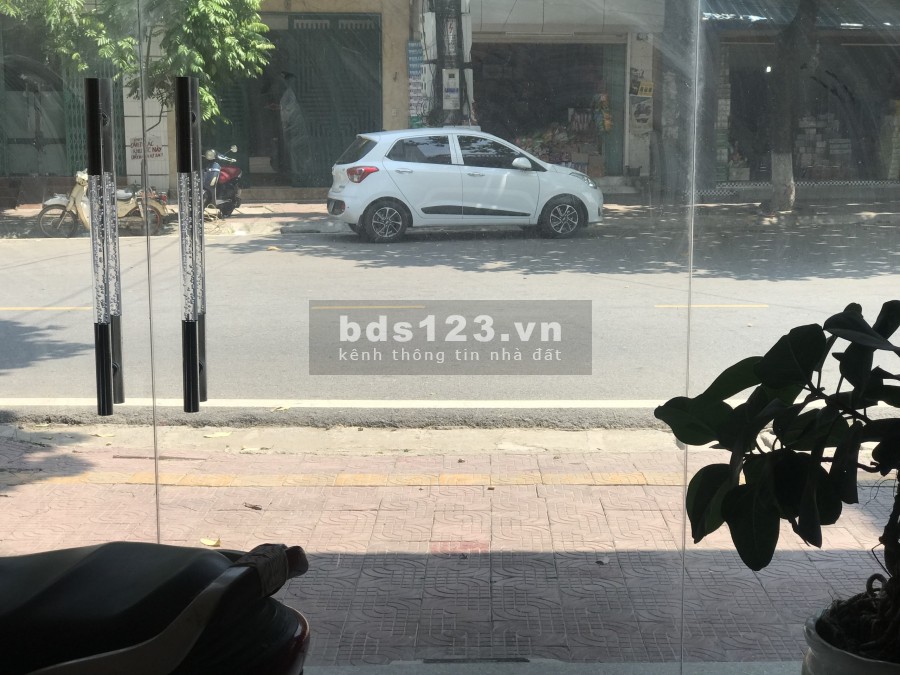 Bán Nhà Mặt Phố Trần Khánh Dư Thị Xã Quảng Yên Tỉnh Quảng Ninh, 3 tầng đúc