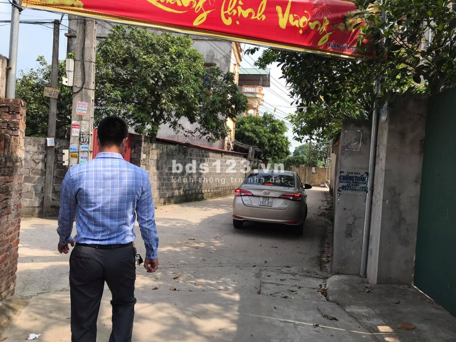 Bán đất chính chủ diện tích sử dụng 50.5m2 giá bán thiện chí 480 triệu, sổ sẵn