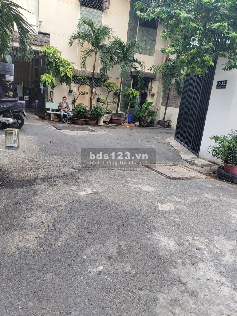 Nhà siêu rẻ, Phú Thọ Hòa Quận Tân Phú diện tích 82m2, 5 tầng, giá chỉ 8.5 tỷ