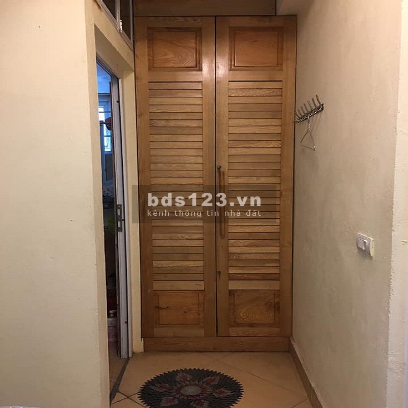 Cần bán nhà khu vực ngã tư sở ô tô đỗ gần 37m2 6 tầng giá chỉ 3.2 tỷ