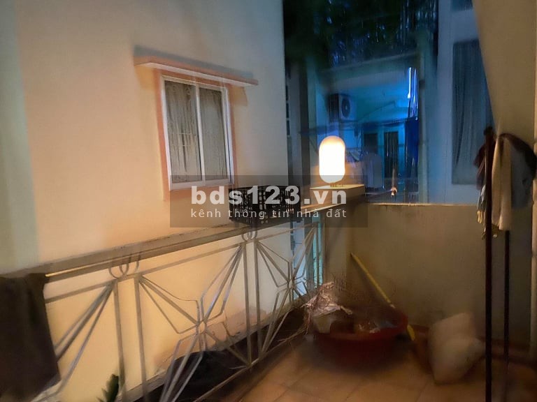 Chỉ Hơn 8 Tỷ Sở Hữu Ngay Căn Hộ Trung Tâm Quận 1, 5PN, 4,5x13m, giá 8,85 tỷ.