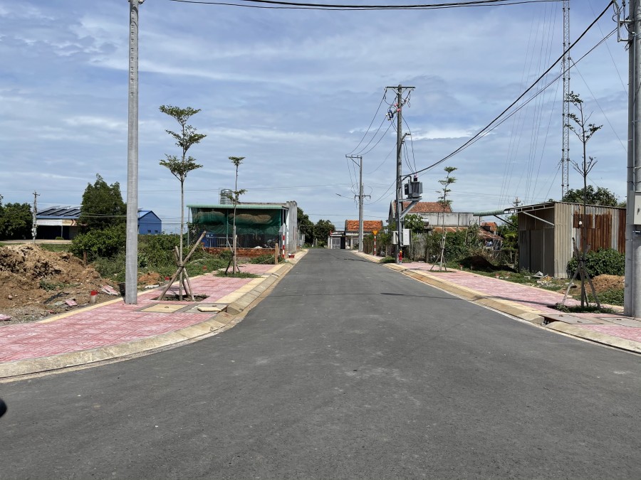 Bán thửa đất dt 81m2, vị trí đẹp tại khu đô thị phía Bắc Phan Thiết, lh 0989.717.926
