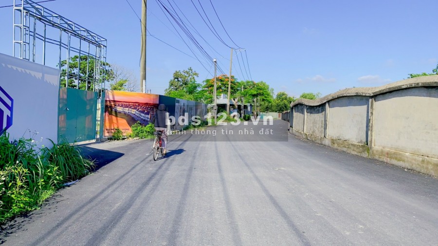 Đất nền diện tích 100m2, sổ hồng riêng, thổ cư 100%, trung tâm thành phố Biên Hòa