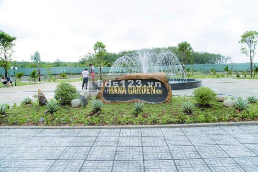 Cần tiền chống dịch bán gấp lô đất mt đường dt742 lh 0967068799
