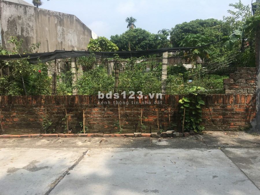 Bán đất xóm Gẩy, Định Trung, Vĩnh Yên liên hệ, mặt tiền 10m, dt 200m2 0986934038