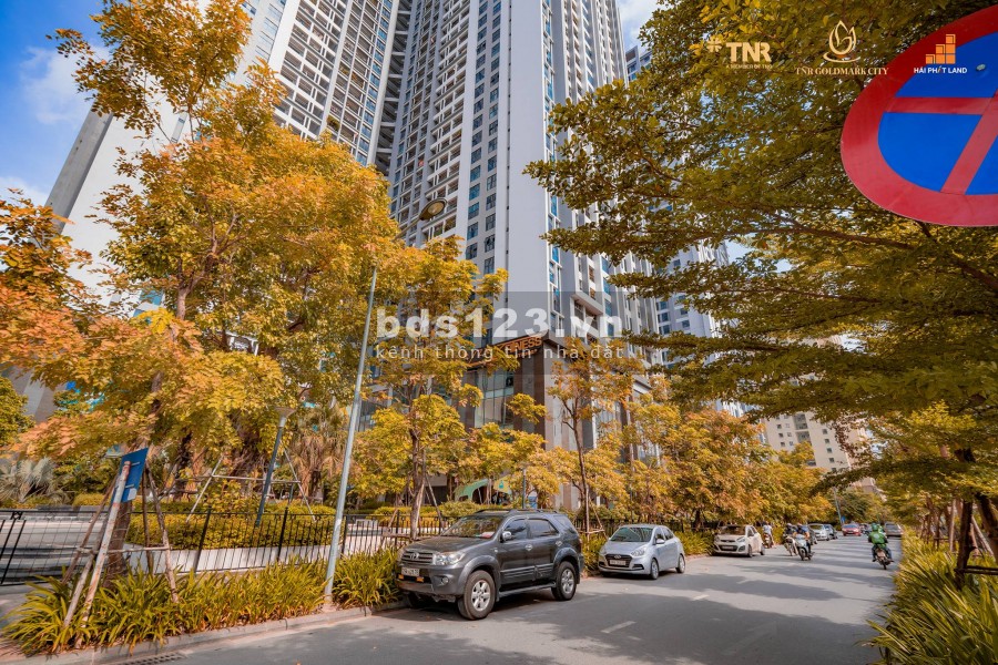 Cần nhượng lại căn góc135m2 - 3PN hot nhất dự án Diamond Goldmark City, tầng trung, SĐCC