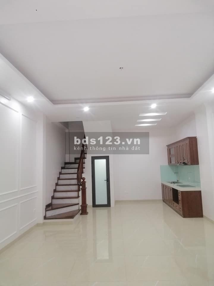 BÁN GẤP Nhà phố Hoàng Ngân, Thanh Xuân MỚI Ôtô 30m 45m2x5T Giá 4,88tỷ