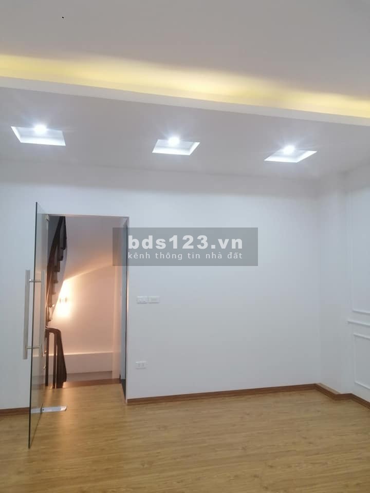 BÁN GẤP Nhà phố Hoàng Ngân, Thanh Xuân MỚI Ôtô 30m 45m2x5T Giá 4,88tỷ