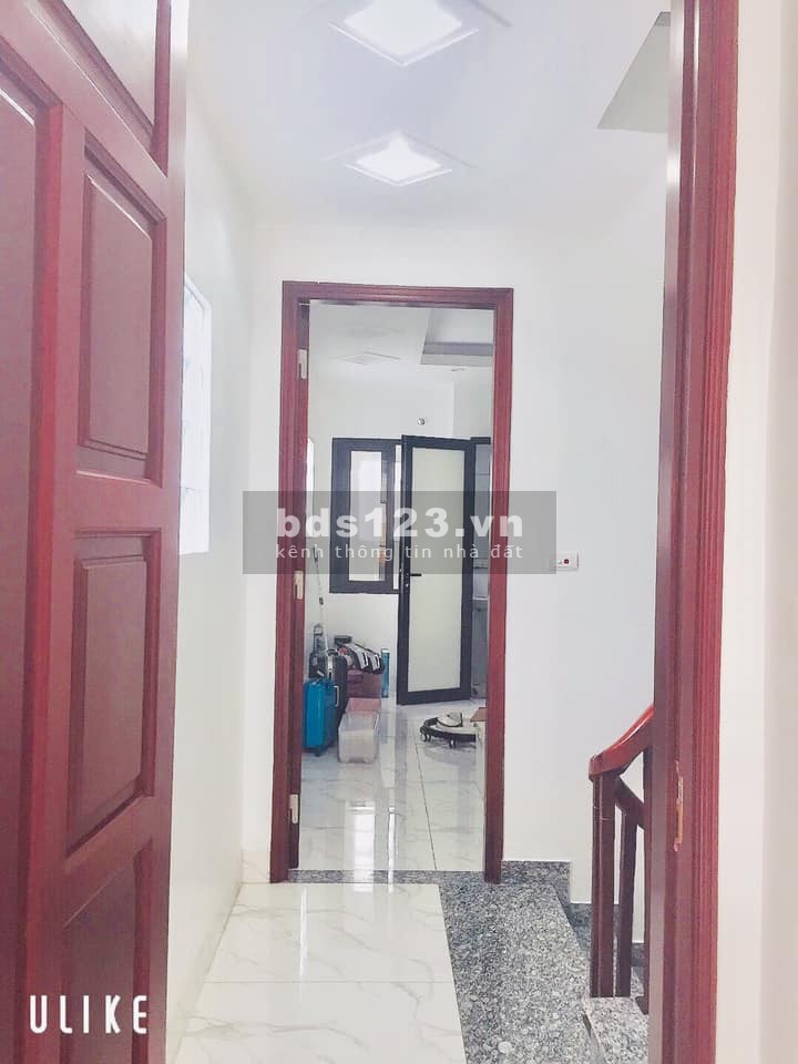 Nhà đẹp Hồng Tiến – Bồ Đề, diện tích 60m2, 5 tầng, mặt tiền 4m, ô tô, giá 6.3 tỷ