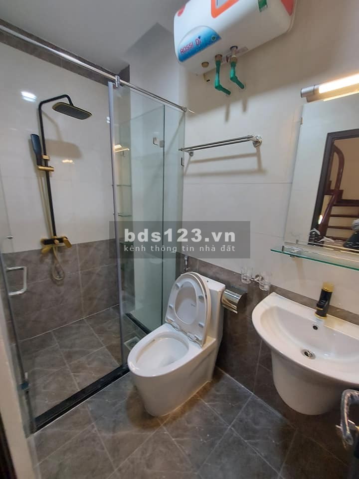 Bán nhà 5 tầng Cầu Giấy, sát phố nhà mới, an sinh đỉnh giá tốt liên hệ 0961427470