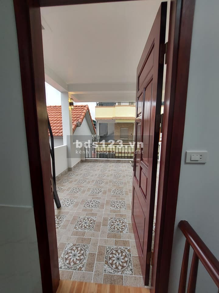 Bán nhà 5 tầng Cầu Giấy, sát phố nhà mới, an sinh đỉnh giá tốt liên hệ 0961427470