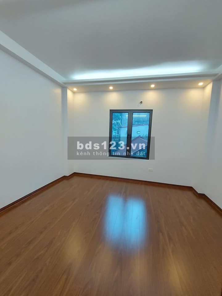 Bán nhà 5 tầng Cầu Giấy, sát phố nhà mới, an sinh đỉnh giá tốt liên hệ 0961427470