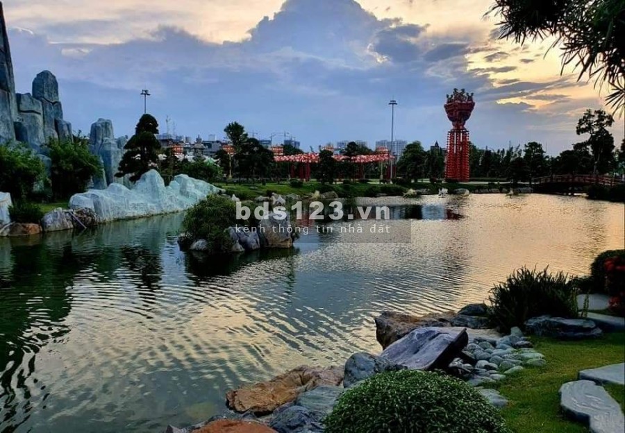 0968086924 Bán nhanh cắt lỗ cực sâu căn hộ 3n2vs 76m2 tại vinhomes smart city 2,4 tỷ