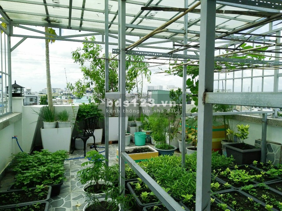 Nhà đẹp Hiệp Thành Quận 12 siêu hiềm đường nhựa 8m, ngay siêu thị Metro, pháp lí chuẩn