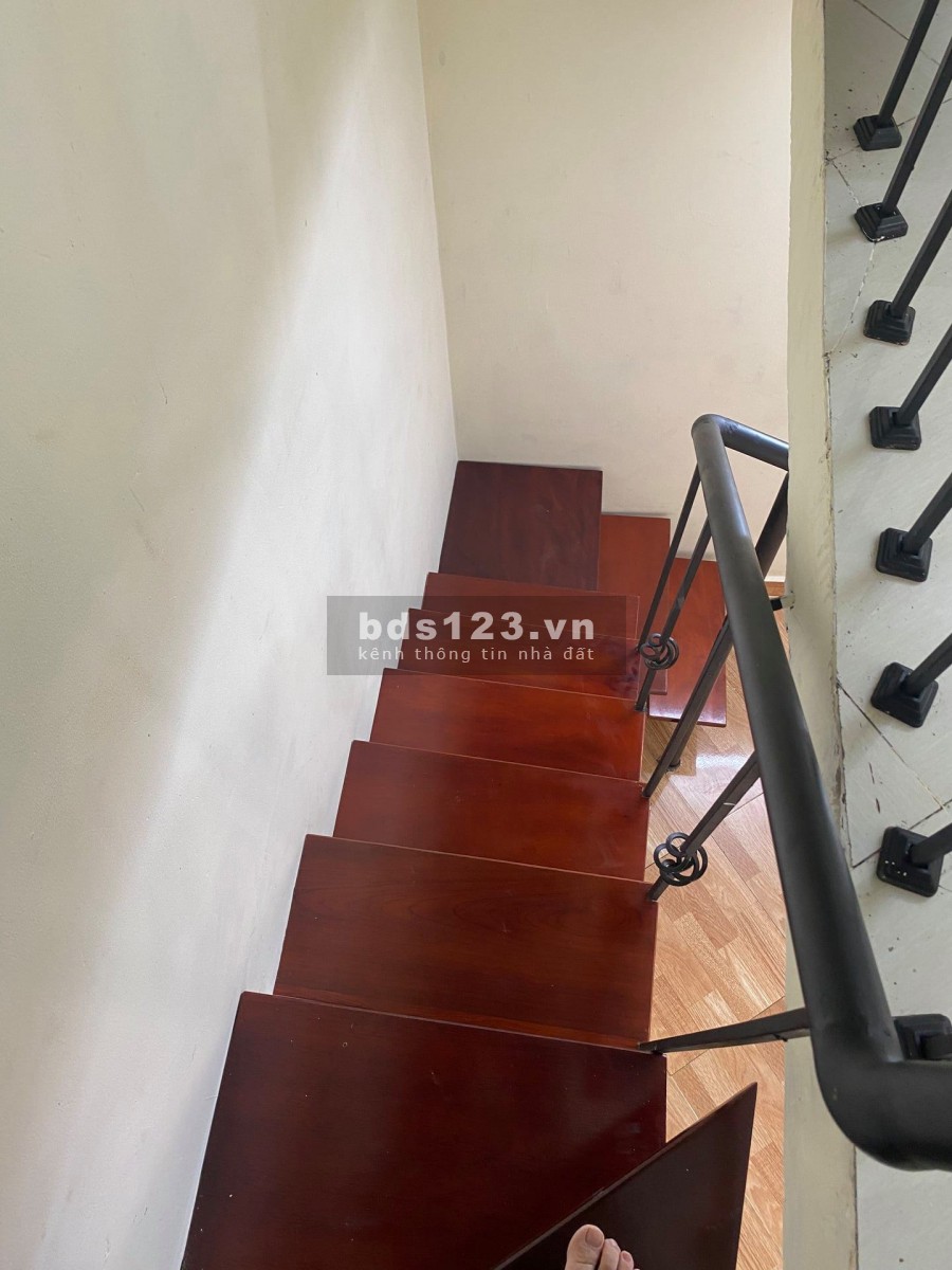 Bán nhanh nhà nguyên căn Đội Cấn Quận Ba Đình, giá bán 1.65 tỷ, lhcc