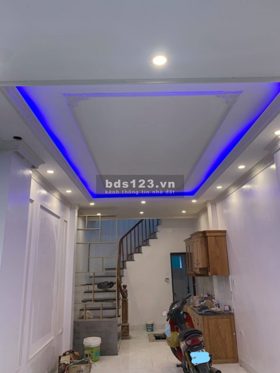 Bán nhà Nam Từ Liêm, ô tô qua nhà kd đỉnh, vào ở ngay, dt 38m2, 4 tầng, giá bán 3.25 tỷ