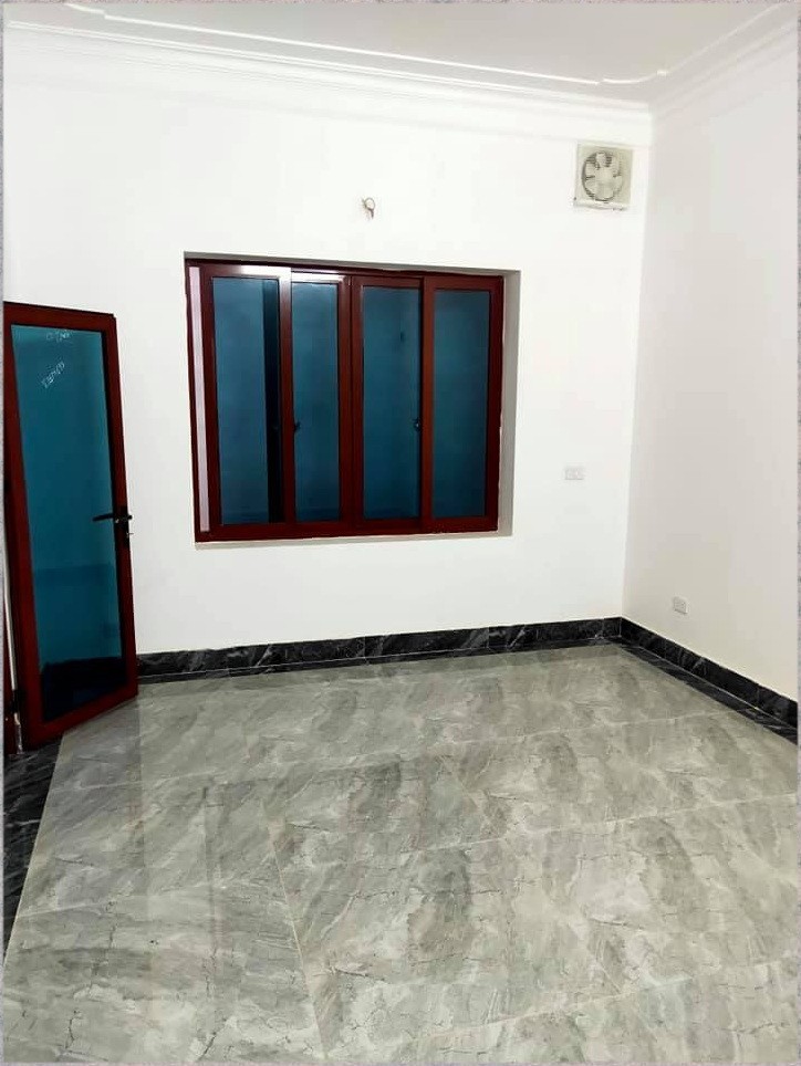 Bán nhà Đội Cấn Ba Đình diện tích sử dụng 90m2 chỉ hơn 5 tỉ
