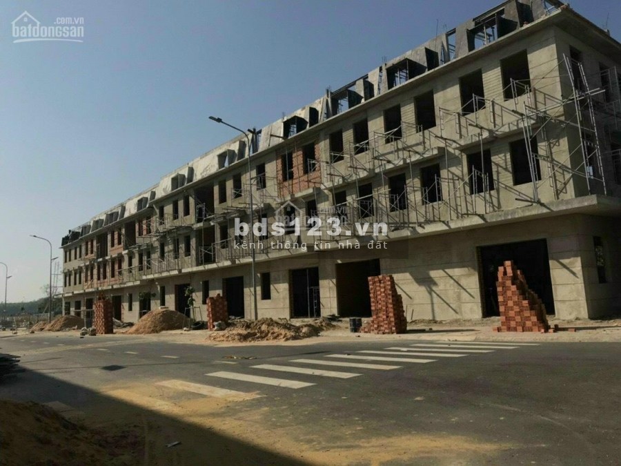 Chính chủ, cần ra lô đất KDC Hana, đối diện cổng VSIP IIA Bắc Tân Uyên