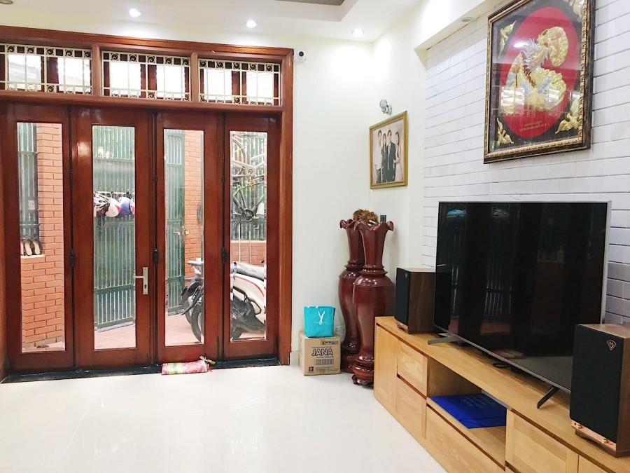 Bán Nhà Khương Hạ, Thanh Xuân dt 38m2, 4 tầng, mt 5m, giá chỉ hơn 2 Tỷ.