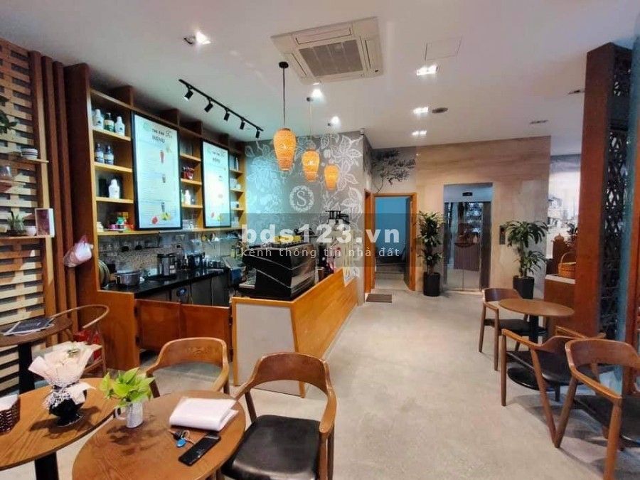 Siêu phẩm mặt phố Phương Mai, Quận Đống Đa, dt 70m2, ô tô kinh doanh vỉa hè sầm uất, giá sốc
