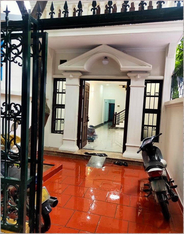 Bán nhà Đội Cấn Ba Đình diện tích sử dụng 90m2 chỉ hơn 5 tỉ