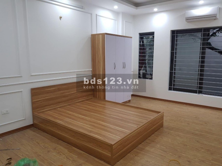 BÁN GẤP Nhà phố Hoàng Ngân, Thanh Xuân MỚI Ôtô 30m 45m2x5T Giá 4,88tỷ