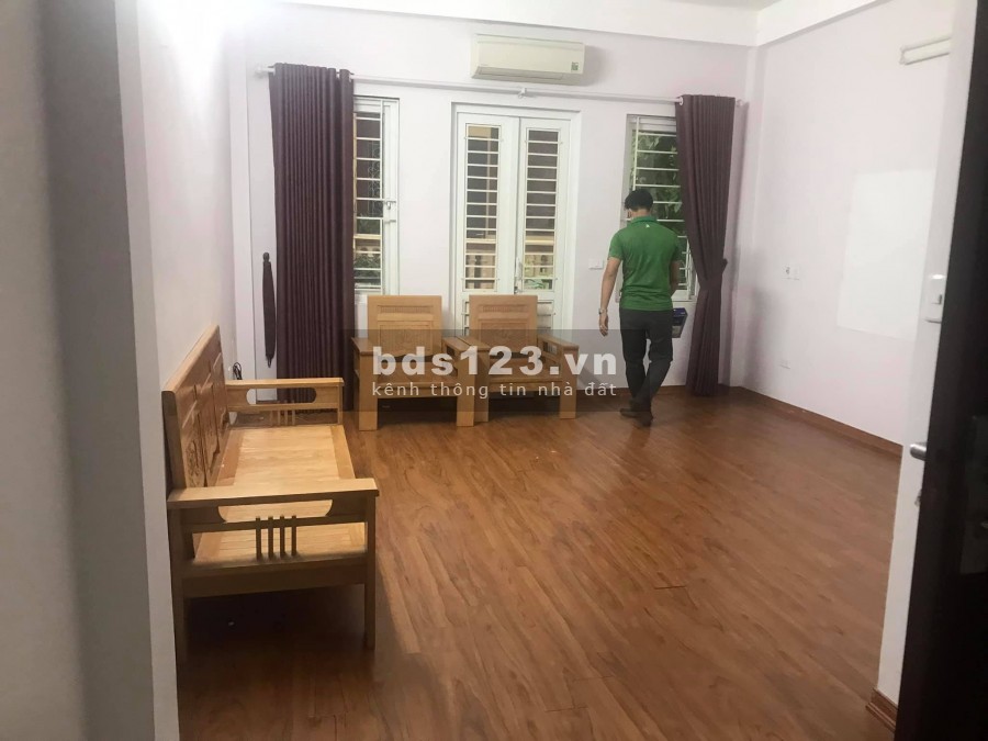 NHỈNH 4 TỶ THÔI, có ngay nhà 5 tầng Ngọc Thụy, ở luôn, ở miên chê