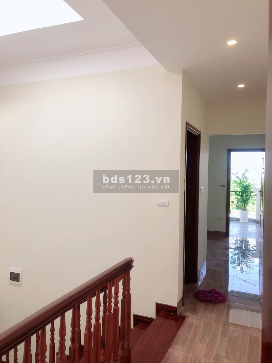 Bán Nhà Mặt Phố Khâm Thiên, dtsd 80m2, 5 tầng, giá bán 28 tỷ thương lượng.