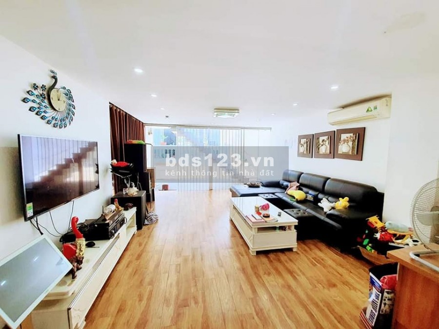 Nhà Gốc Đề đẹp ở luôn, tặng hết nội thất diện tích sử dụng 40m2, 4 tầng, giá chỉ 3.2 tỷ