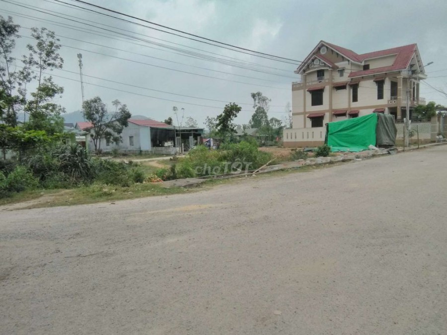 Đất đất khu 6 Nguyễn Khoa Văn diện tích 200m2 mặt tiền, lh 0914025289