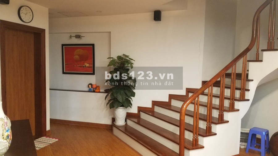 Bán nhà Phú Thượng, View cầu Nhật Tân, Đường ô tô, diện tích 40m2, giá 4.3 tỷ