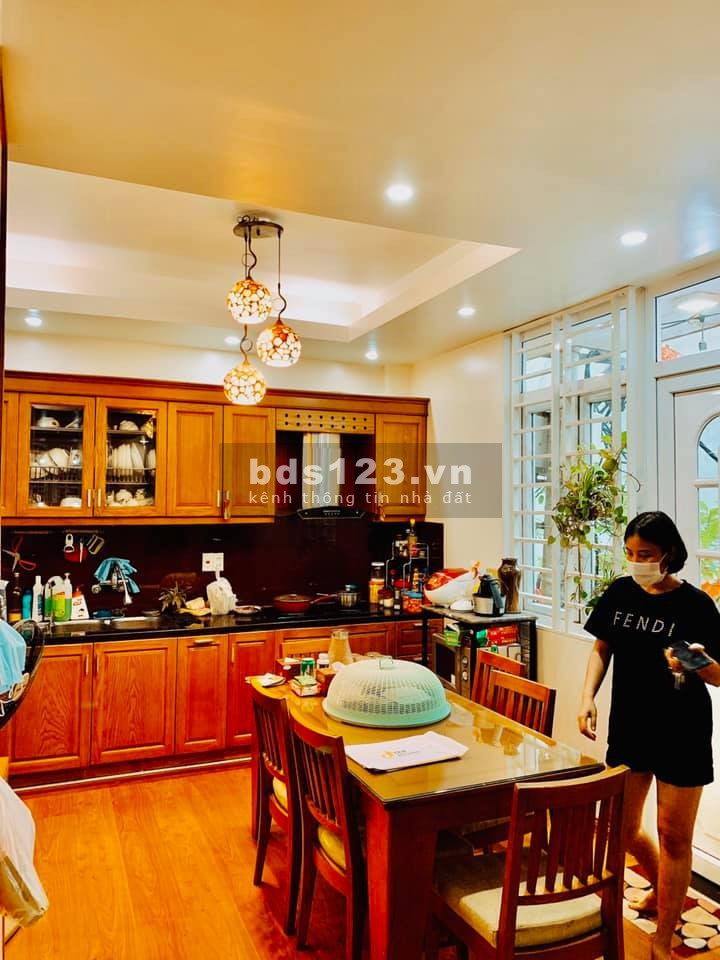 1 nhà ra mặt phố phân lô Lê Trọng Tấn, ô tô đỗ cửa, kinh doanh tốt, dt 60m2, mt 5m, giá 6 tỷ