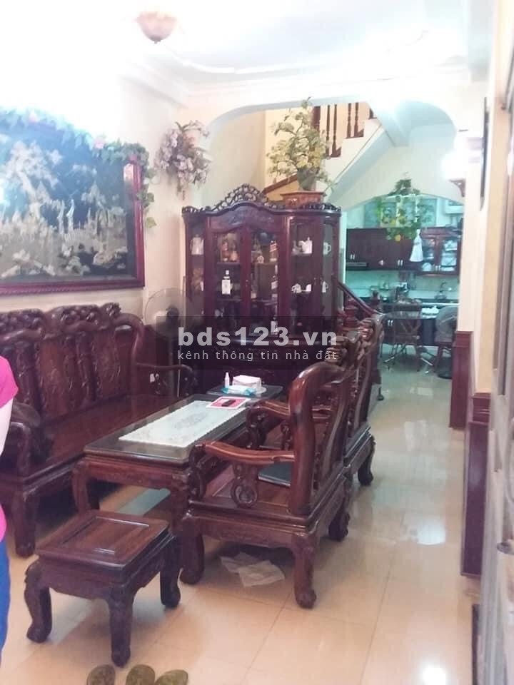 Giá nhỉnh 2.4 tỷ, nhà đẹp nội thất xịn, ở luôn, dt 35.5m2, 5 tầng đúc Hà Cầu, Quận Hà Đông