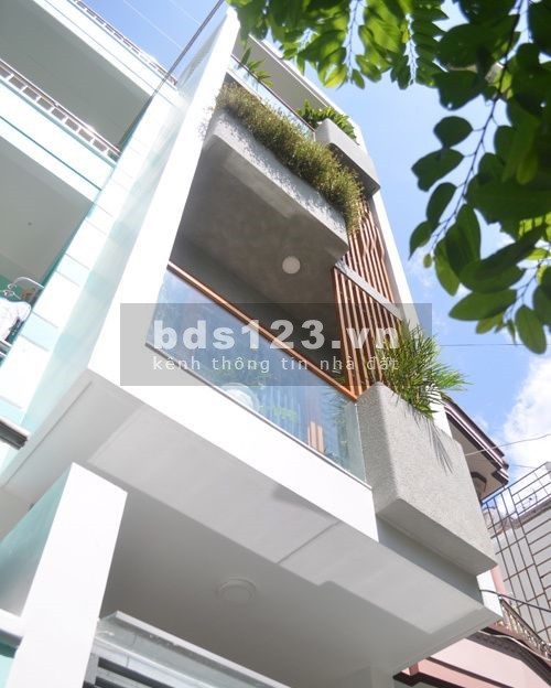 Nhà Tân Bình siêu phẩm chỉ một không hai 5 tầng giá bán gấp 5.8 tỷ, sổ chính chủ