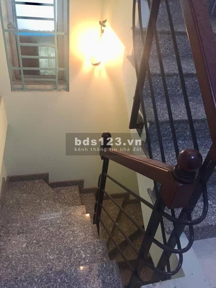 Bán nhà hẻm đường Thành Mỹ, Phường 8,Tân Bình, DT 39m2, 5tầng BTCT, 5,85 tỷ.