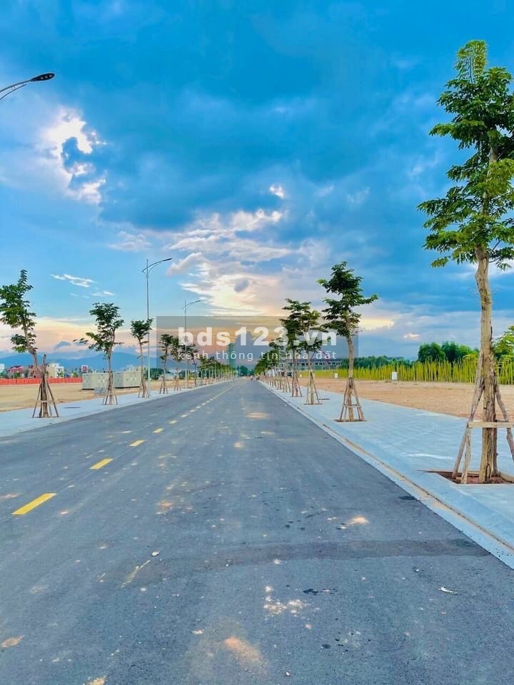 Biệt thự đảo giữa lòng thành phố An Nhơn, khu dân cư, vị trí đẹp thông thoáng