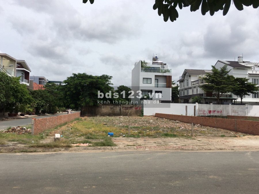 Bán đất chính chủ Bảo Lộc Lâm Đồng dt 240m2 thổ cư giá 2 tỷ sổ hồng riêng công chứng ngay trong ngày